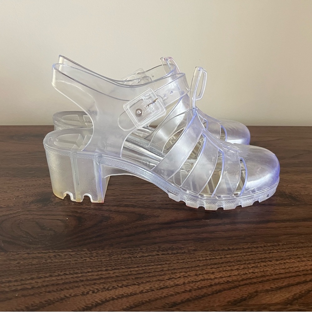 MADDEN GIRL Escapee Clear Plastic Platform Heel Jelly Shoes Sandals Women’s 9